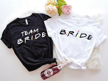 Charger l&#39;image dans la galerie, T-shirt Bride / Team Bride