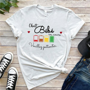 T-shirt pour la future maman Bébé en cours..